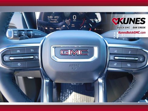 New 2026 GMC Terrain Elevation image 23