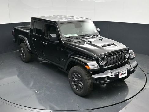 New 2026 Jeep Gladiator Sport AWD/4WD image 46
