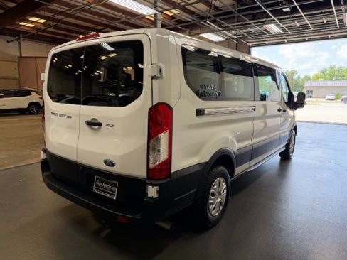 Used 2023 Ford Transit 350 XLT RWD image 4