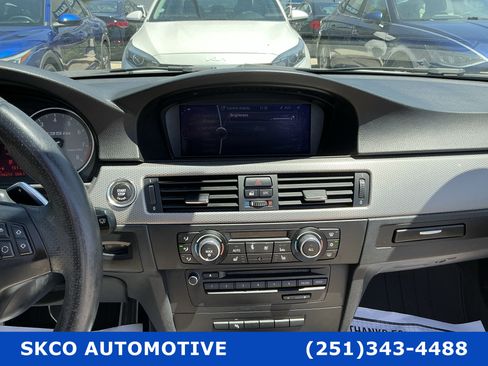 Used 2011 BMW 335is Convertible w/ Premium Pkg RWD image 17