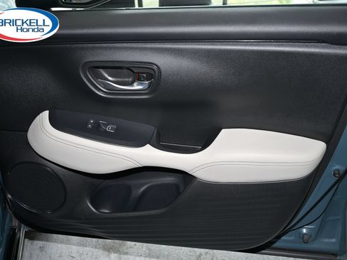 Used 2024 Honda HR-V EX-L image 20