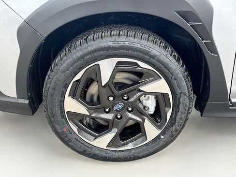 New 2026 Subaru Crosstrek 2.5i Limited w/ Crosstrek Mirror Package AWD/4WD image 38