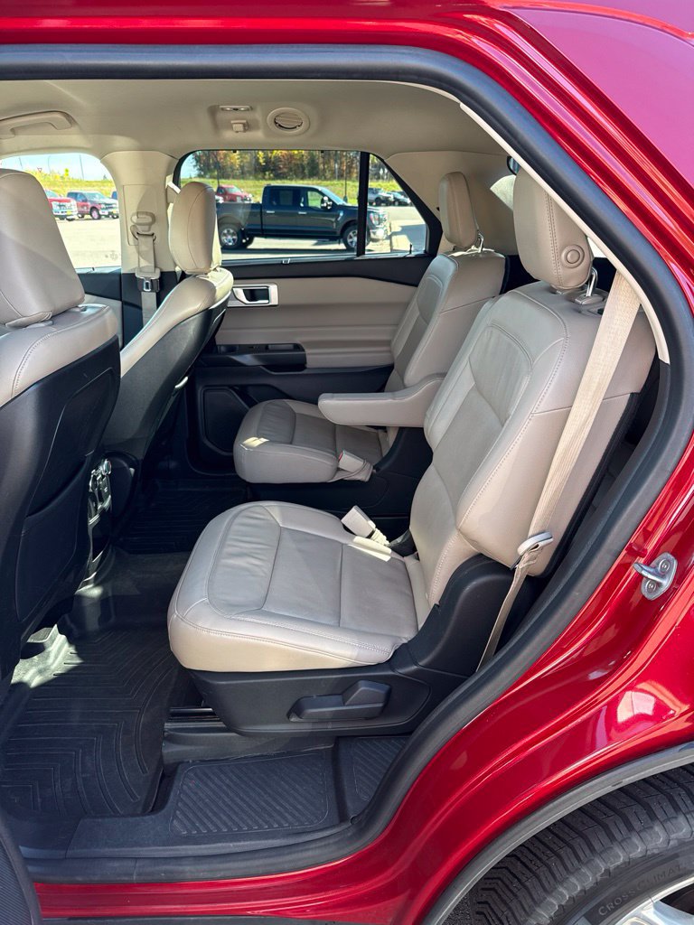 Used 2020 Ford Explorer Limited AWD/4WD image 10
