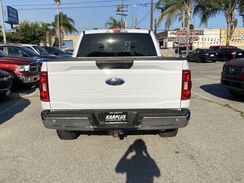 Used 2022 Ford F150 XLT w/ Equipment Group 301A Mid AWD/4WD image 11