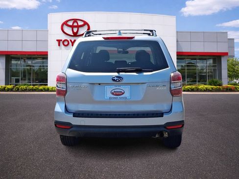 Used 2016 Subaru Forester 2.5i Premium w/ All-Weather Package AWD/4WD image 6