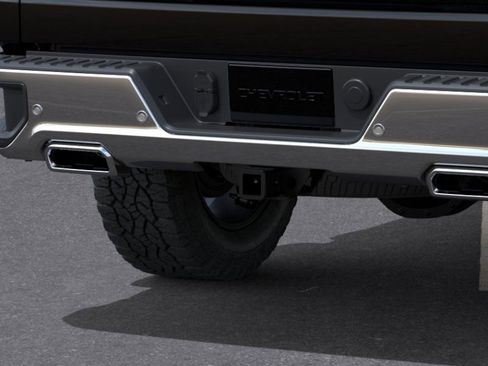 New 2026 Chevrolet Silverado 1500 LTZ AWD/4WD image 16