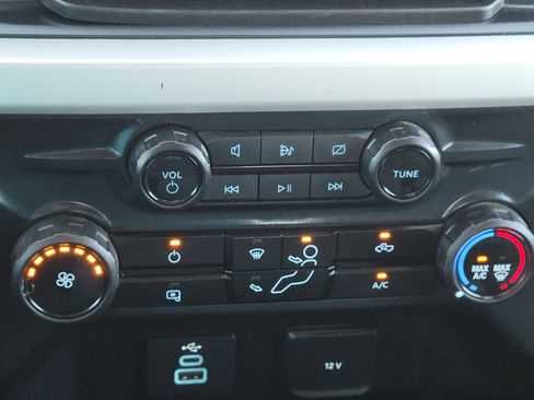 Used 2024 Ford F250 XLT image 19