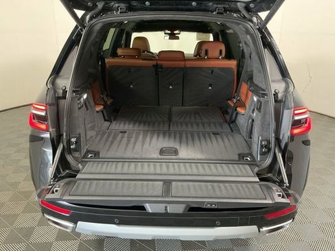 Certified 2025 BMW X7 xDrive40i image 33