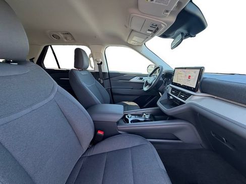 New 2026 Ford Explorer Active AWD/4WD image 41
