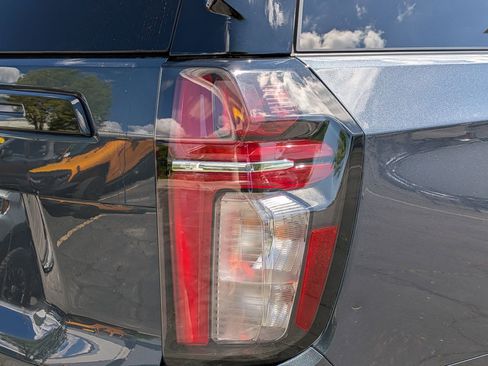 Certified 2021 Chevrolet Tahoe Z71 AWD/4WD image 13