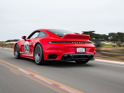 Used 2023 Porsche 911 Sport Classic RWD image 3