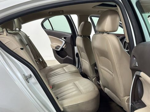 Used 2017 Buick Regal Premium w/ Driver Confidence Package #1 image 17