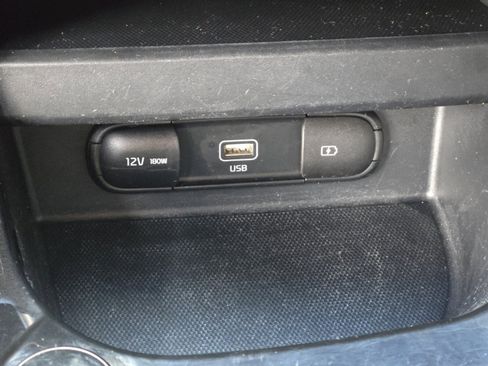 Used 2023 Kia Seltos S w/ Navigation Package FWD image 24