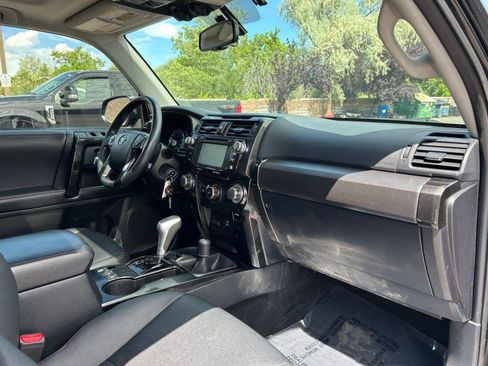 Used 2019 Toyota 4Runner TRD Pro AWD/4WD image 29
