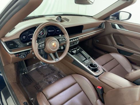 Used 2020 Porsche 911 Carrera S image 4