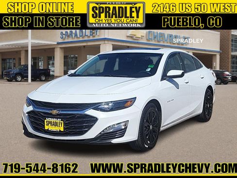 Used 2024 Chevrolet Malibu LT image 1