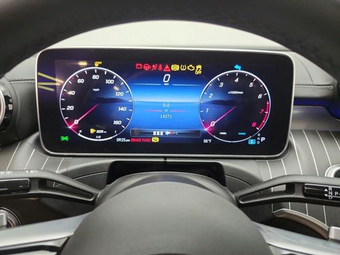 Used 2023 Mercedes-Benz C 300 4MATIC Sedan image 9