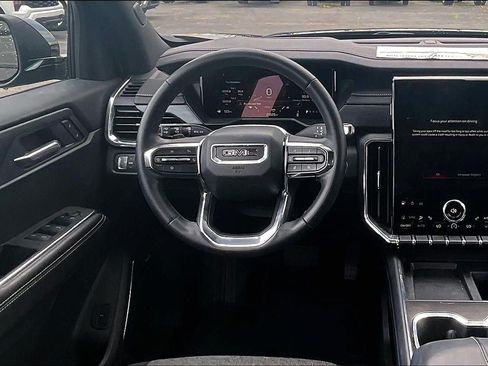 Used 2025 GMC Acadia Elevation FWD image 5