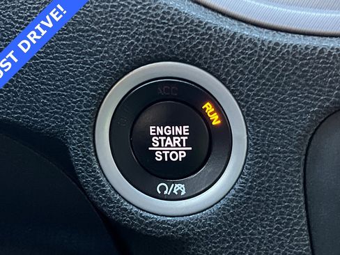 Used 2023 Dodge Charger SXT image 20