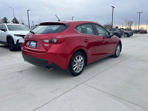 Used 2016 MAZDA MAZDA3 i Touring image 10