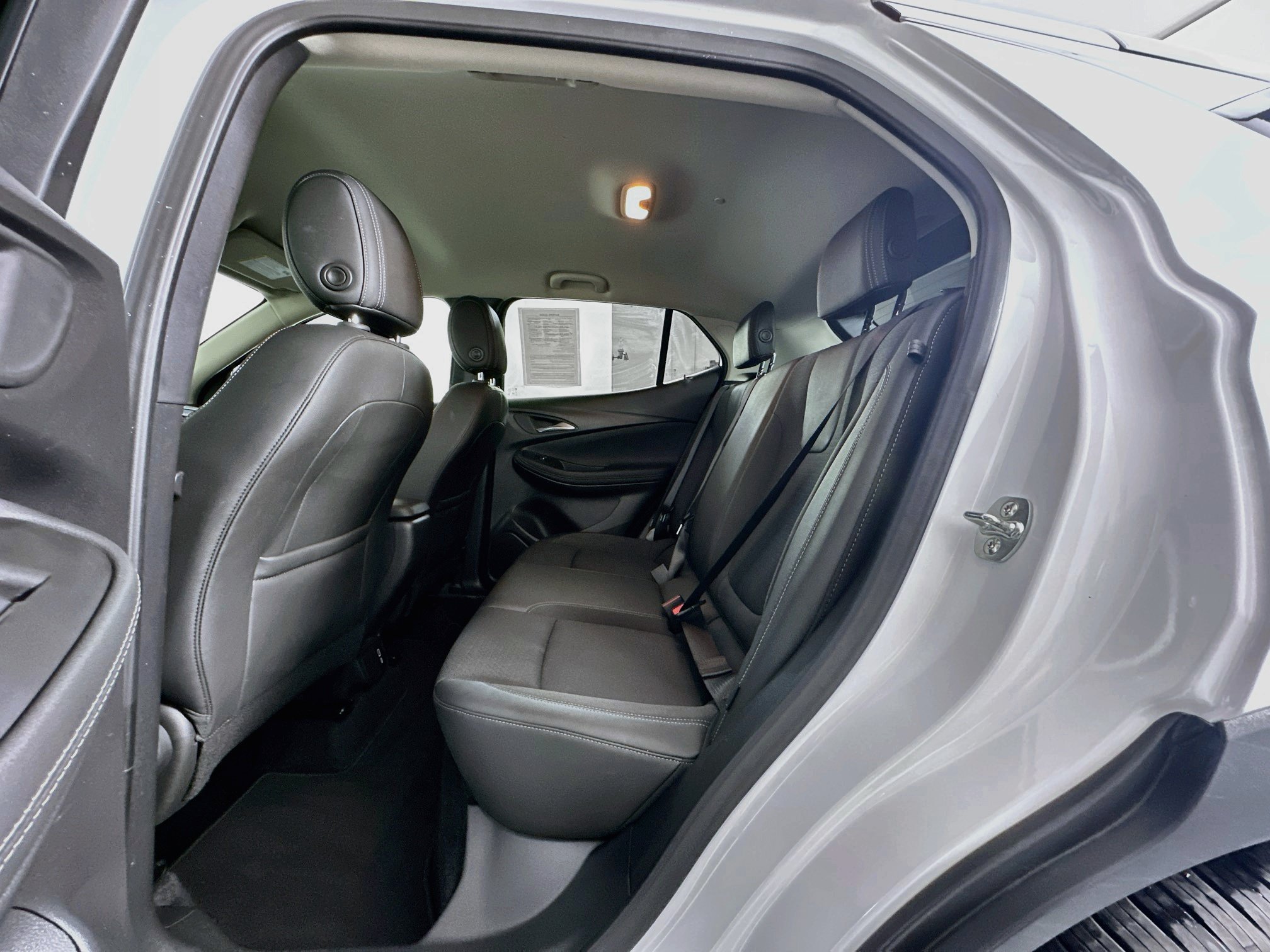 Used 2025 Buick Encore GX Preferred w/ Advanced Technology Package FWD image 27