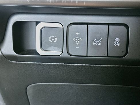 Used 2026 Hyundai Santa Fe SEL FWD image 17