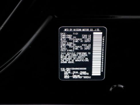 Used 2022 Nissan Armada SL w/ Midnight Edition Package image 36