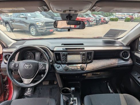 Used 2018 Toyota RAV4 XLE w/ Plus Extra Value Package AWD/4WD image 19