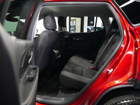 Used 2024 GMC Terrain SLE w/ Driver Convenience Package AWD/4WD image 30