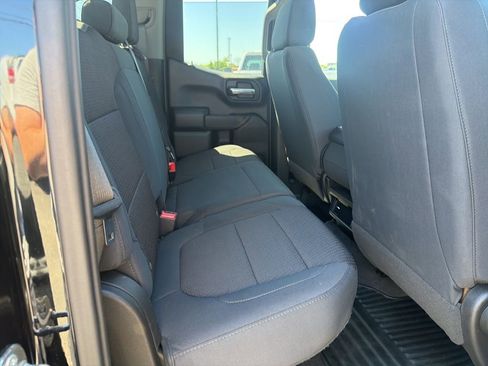 Used 2020 Chevrolet Silverado 1500 Custom w/ Custom Value Package AWD/4WD image 21