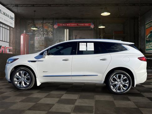 Used 2021 Buick Enclave Avenir w/ Avenir Technology Package image 6