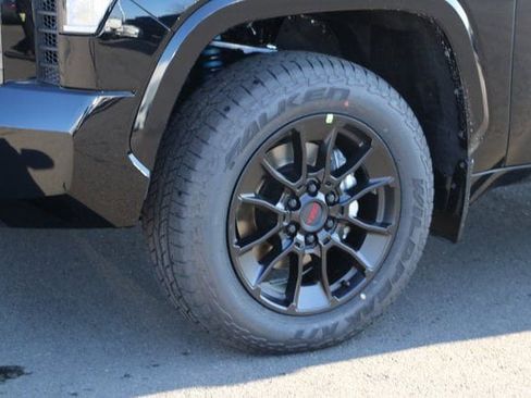 New 2025 Toyota Tundra Platinum image 23