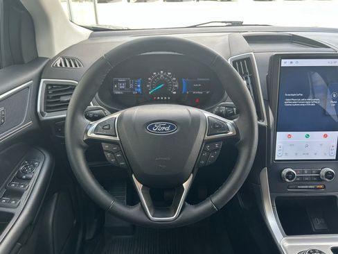 Used 2024 Ford Edge SEL w/ Convenience Package AWD/4WD image 13