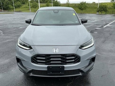 Used 2025 Honda HR-V Sport image 10