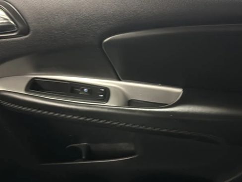 Used 2017 Dodge Journey SE FWD image 17