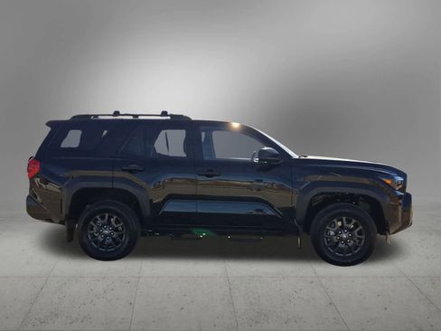 Used 2025 Toyota 4Runner SR5 image 7