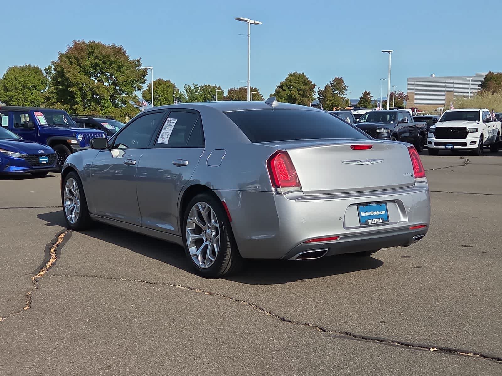 Used 2018 Chrysler 300 S w/ 300S Premium Group 2 RWD image 12