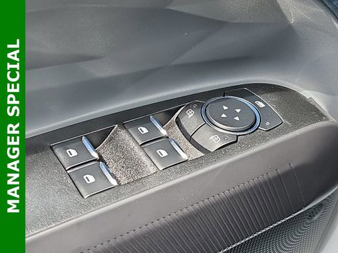 New 2025 Ford Maverick Lobo image 27