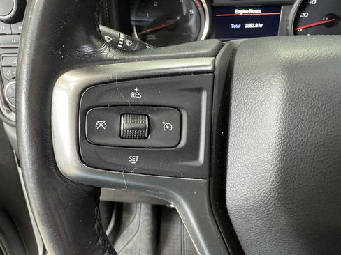 Used 2021 Chevrolet Silverado 2500 LT w/ Fleet Comfort Package AWD/4WD image 8