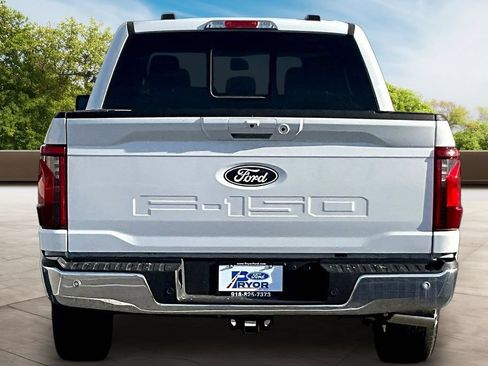 Used 2025 Ford F150 XLT w/ Equipment Group 302A MID RWD image 4