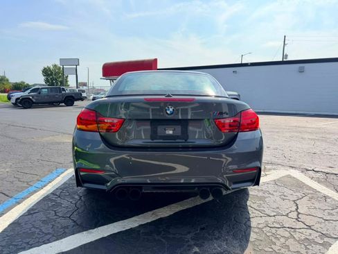 Used 2015 BMW M4 Convertible RWD image 5