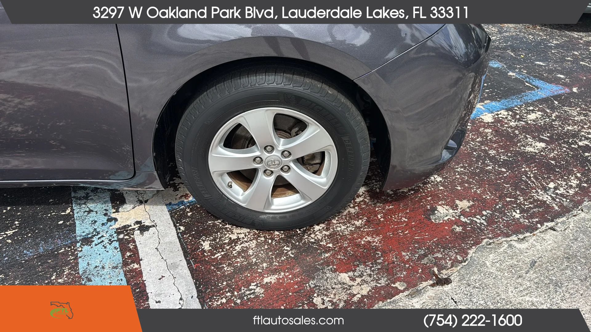 Used 2013 Toyota Sienna LE FWD image 12