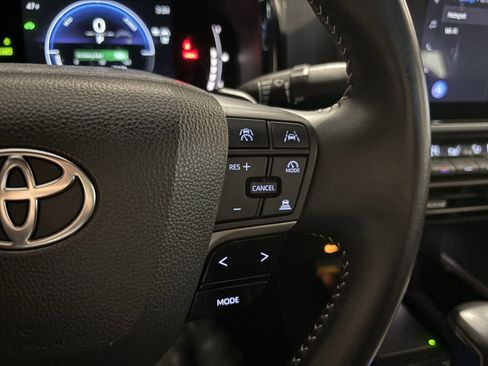 Certified 2025 Toyota Camry SE image 22