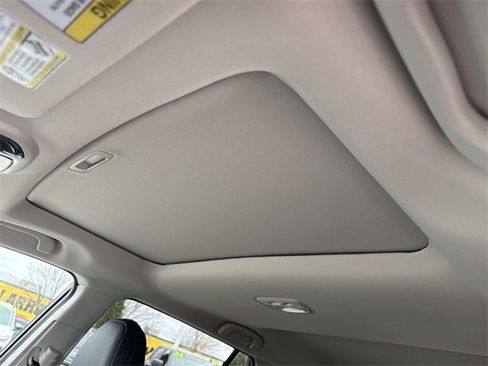 Used 2025 Subaru Outback Onyx Edition image 30