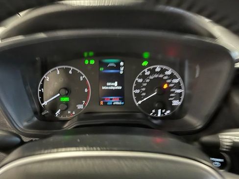 Used 2025 Toyota Corolla SE FWD image 26
