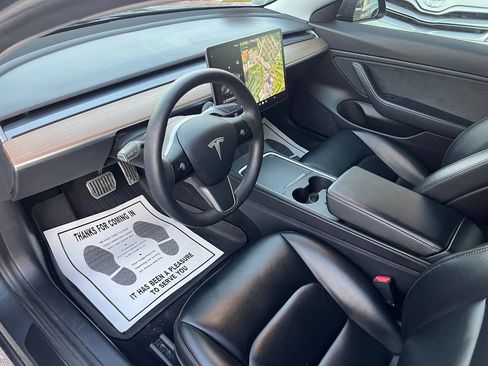 Used 2021 Tesla Model 3 Long Range image 24