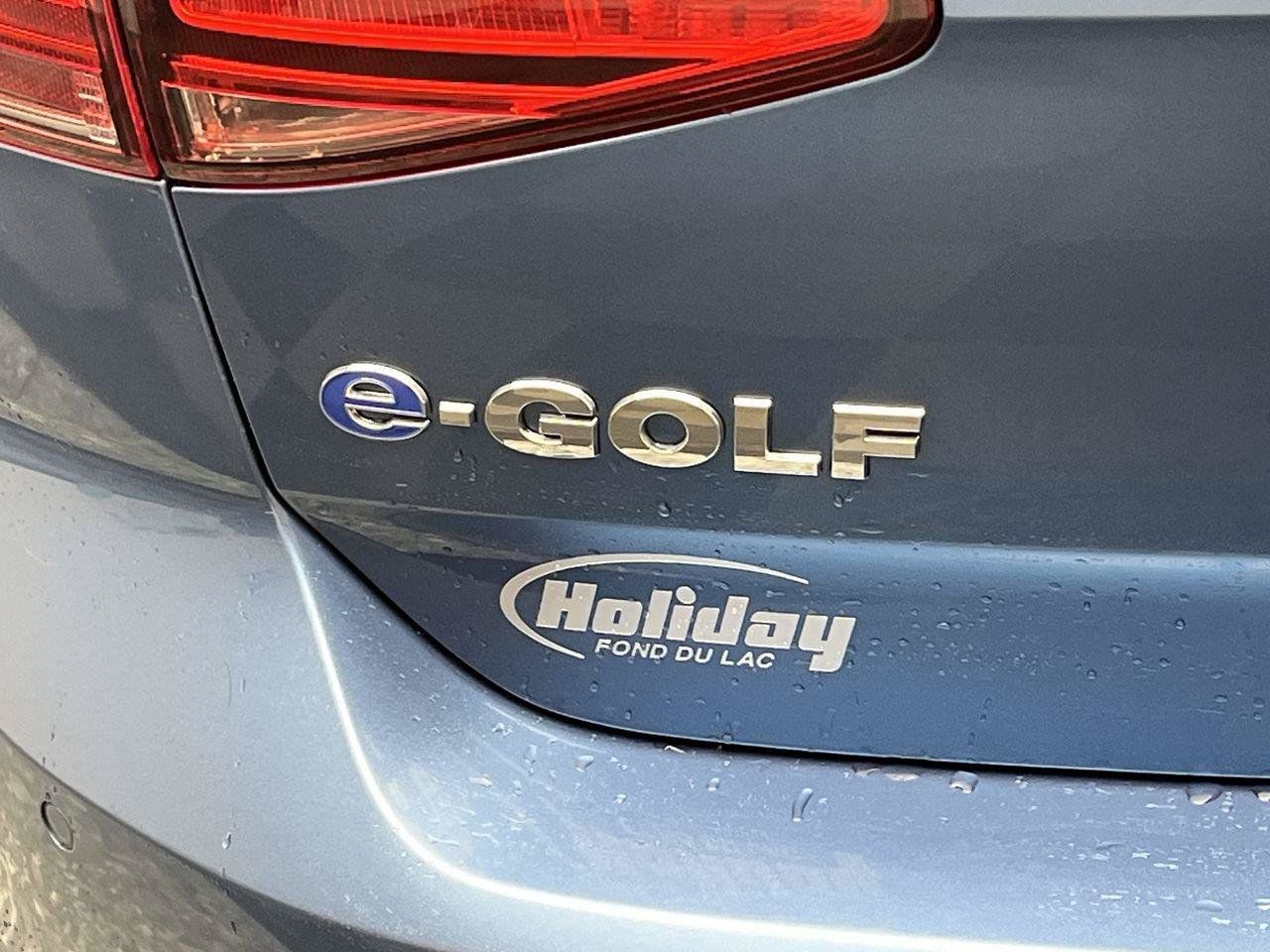 Used 2015 Volkswagen e-Golf Limited Edition FWD image 5