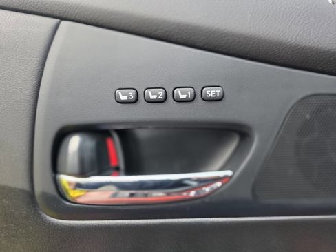 Used 2011 Lexus RX 350 AWD image 42