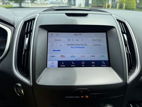 Used 2020 Ford Edge SEL w/ Convenience Package AWD/4WD image 18