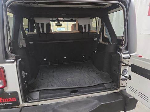 Used 2016 Jeep Wrangler Unlimited Sport w/ Quick Order Package 24S image 18